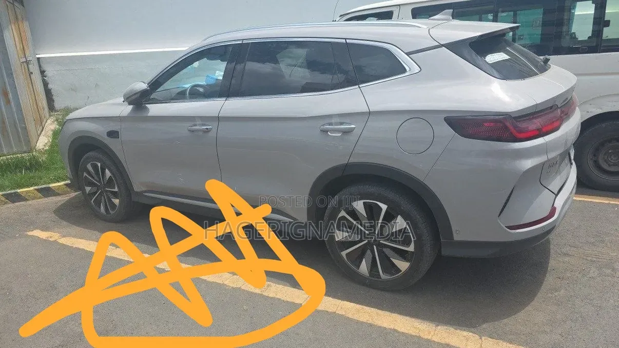BYD Song Plus 2025 Ivory