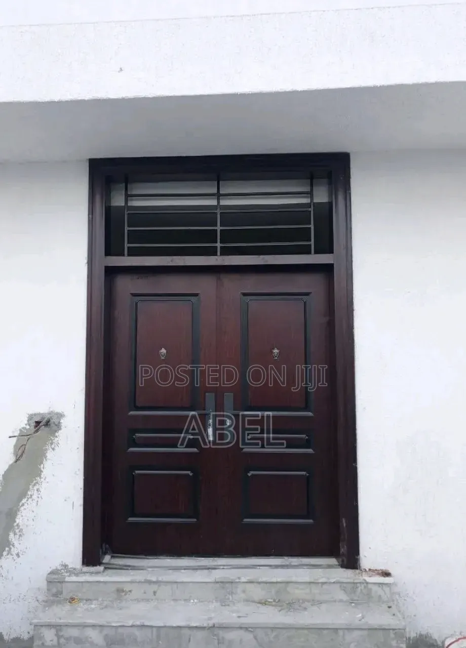 Victor Door