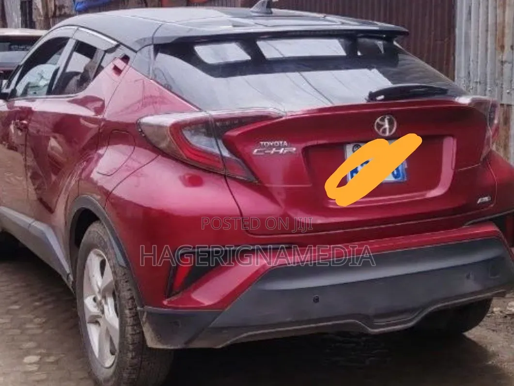 Toyota C-HR 2019 Red