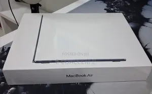 New Laptop Apple MacBook 8GB SSD 256GB