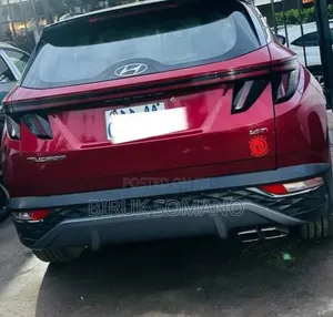 Hyundai Tucson 2022 Burgundy