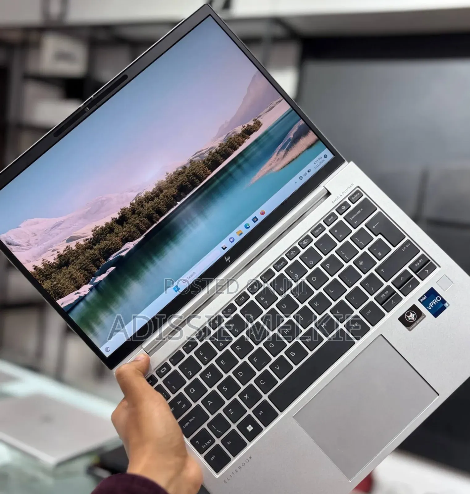 New Laptop HP EliteBook 830 G9 16GB Intel Core i5 SSD 512GB