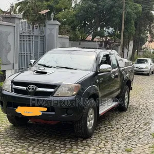 Toyota Hilux 2008 Black