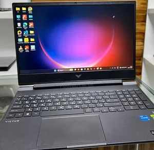 New Laptop HP EliteBook 1040 16GB Intel Core i5 SSD 512GB