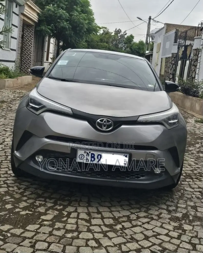 Toyota C-HR 2018 Gray