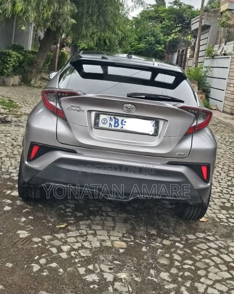 Toyota C-HR 2018 Gray