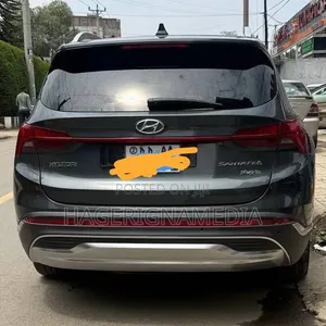 Hyundai Santa Fe Plug-In Hybrid 2023 Gray