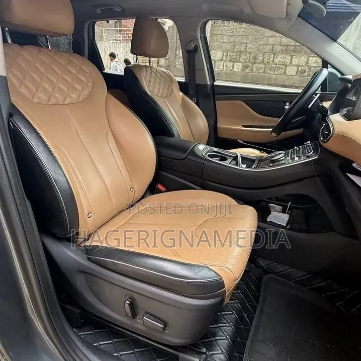 Hyundai Santa Fe Plug-In Hybrid 2023 Gray