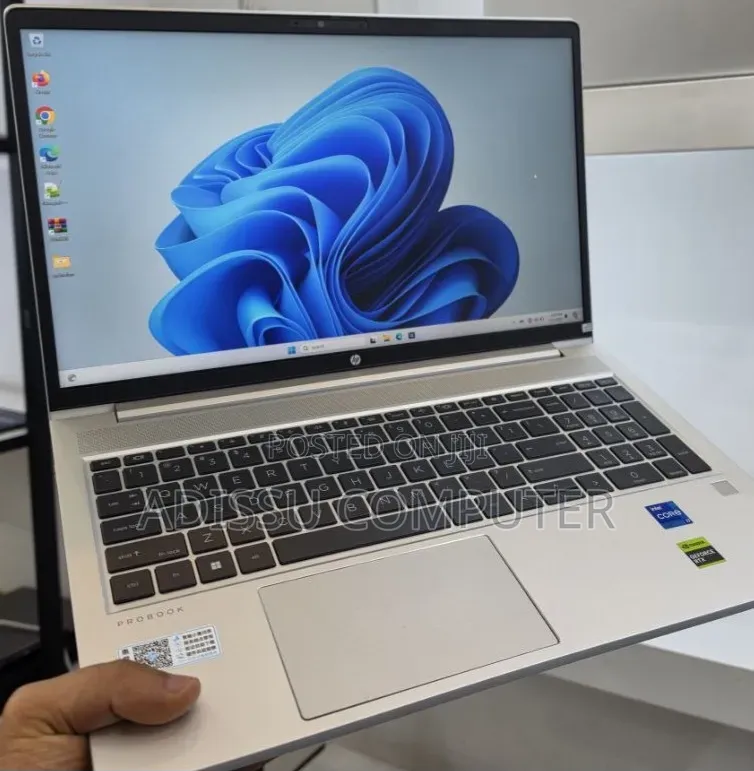 New Laptop HP Envy 13t 16GB Intel Core i7 SSD 1T