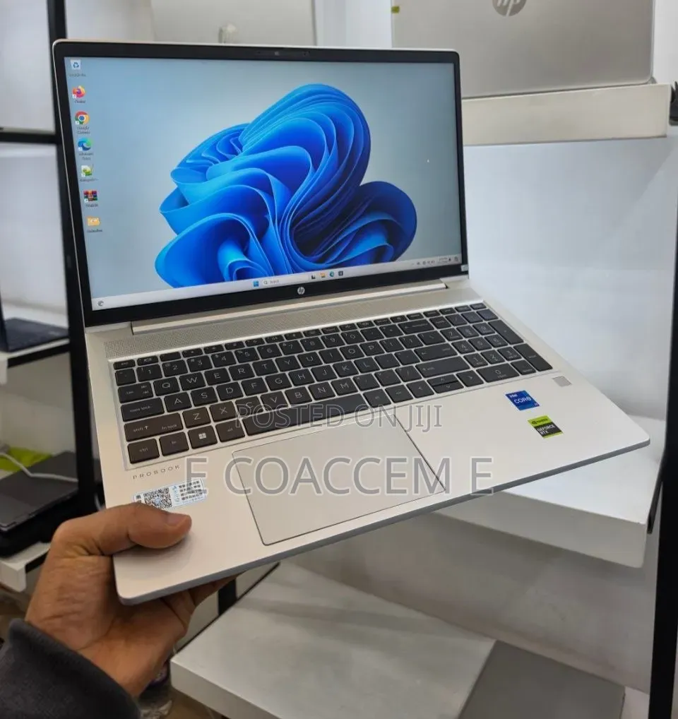 New Laptop HP 16GB Intel Core i7 SSD 1T