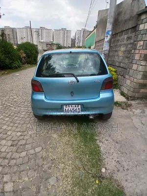 Toyota Vitz 2001 Blue