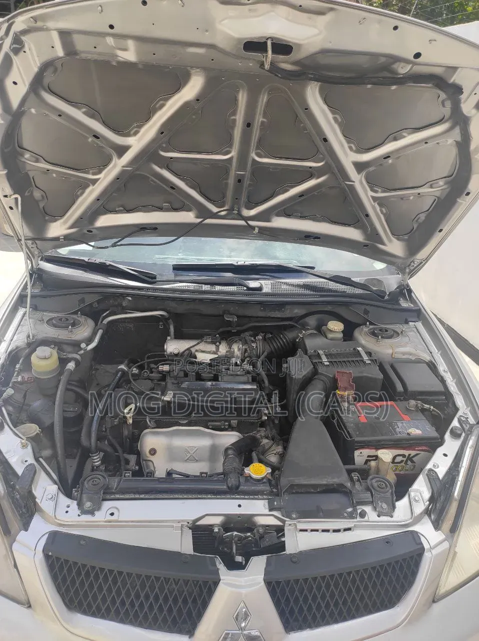 Mitsubishi Lancer 2006 Ivory