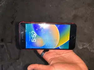 Apple iPhone 8 Plus 256 GB Red