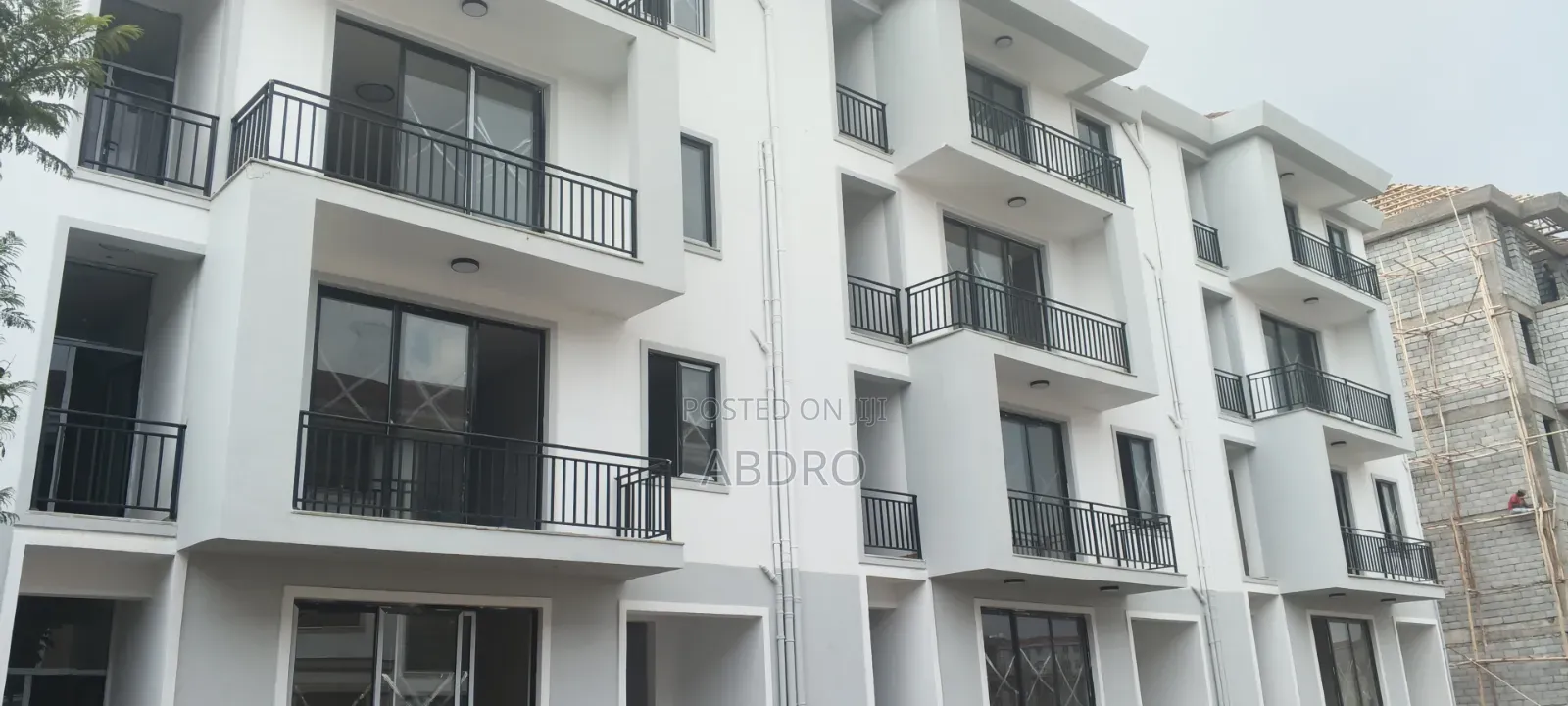 3bdrm Apartment in Ultra, Bole for sale