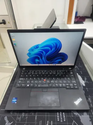 New Laptop Lenovo 16GB Intel Core i5 SSD 512GB