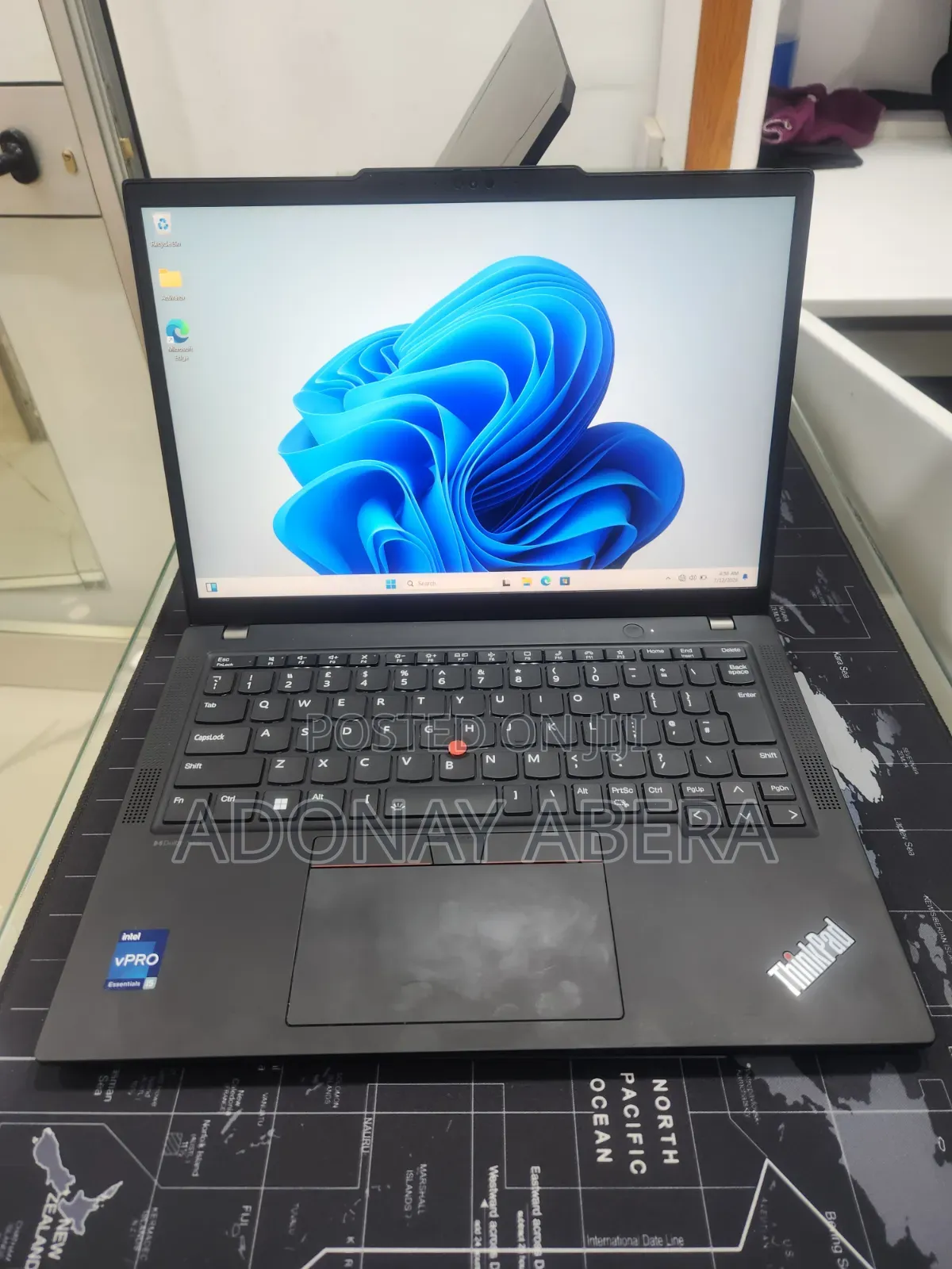 New Laptop Lenovo 16GB Intel Core i5 SSD 512GB