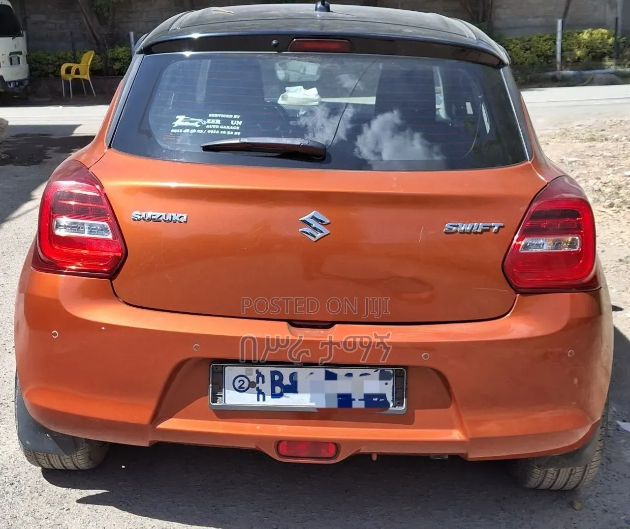 Suzuki Swift 2022 Orange
