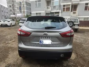 Nissan Qashqai 2016 Silver