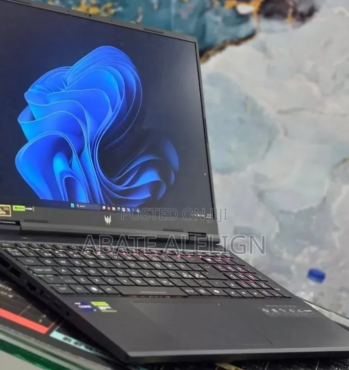 New Laptop Acer Predator Helios Neo 16 16GB Intel Core i9 SSD 1T