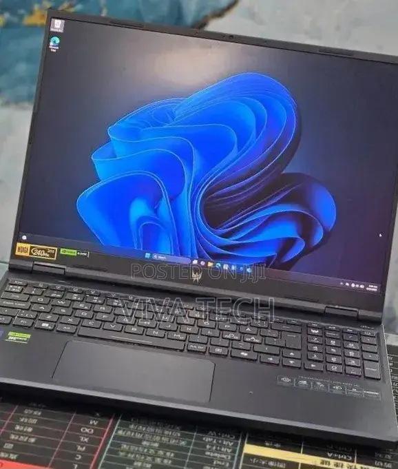 New Laptop Acer Predator Helios Neo 16 16GB Intel Core i9 SSD 1T