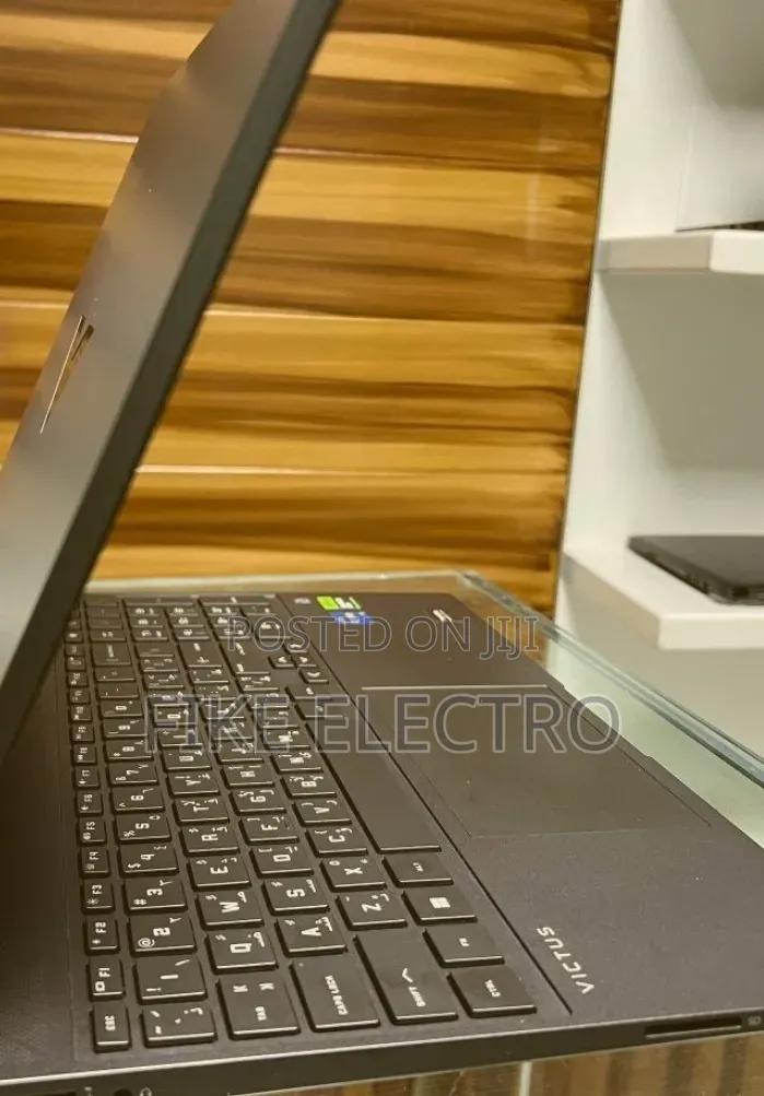 New Laptop HP Victus 15 16GB Intel Core i5 SSD 512GB