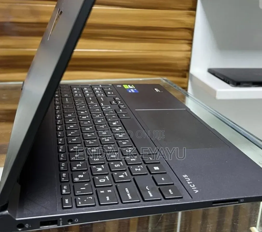 New Laptop HP Victus 15 16GB Intel Core i5 SSD 512GB