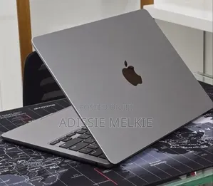 New Laptop Apple MacBook Air 2022 M2 16GB Apple M2 SSD 256GB