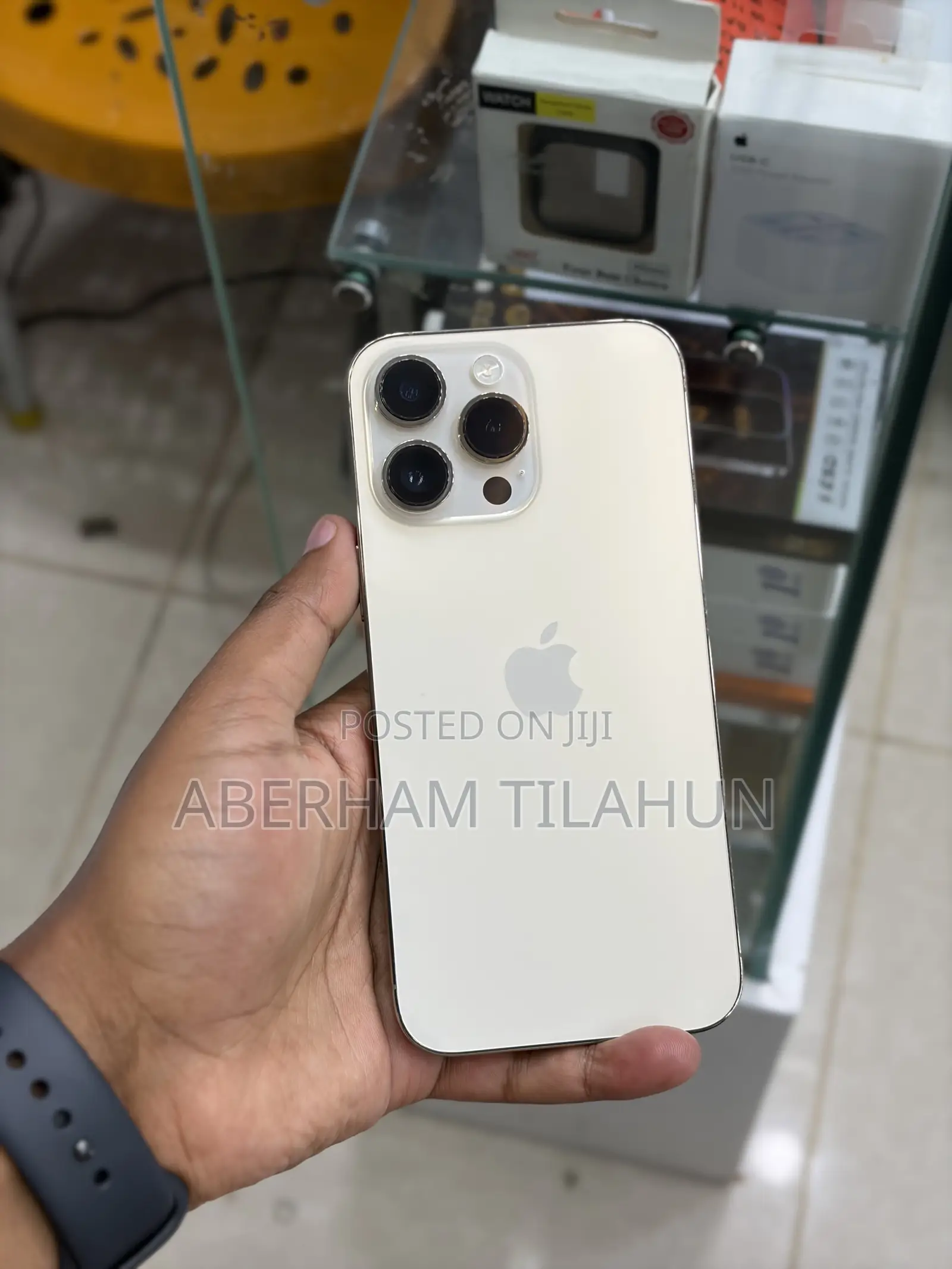 Apple iPhone 14 Pro Max 1 TB Gold