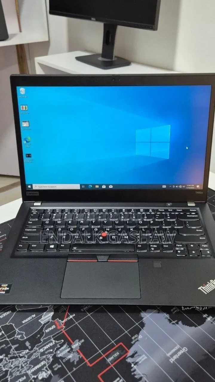 New Laptop Lenovo ThinkPad t495s 16GB AMD Ryzen 7 SSD 512GB