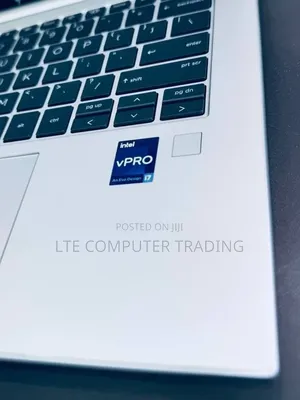 New Laptop HP EliteBook 840 G10 16GB Intel Core i7 SSD 512GB