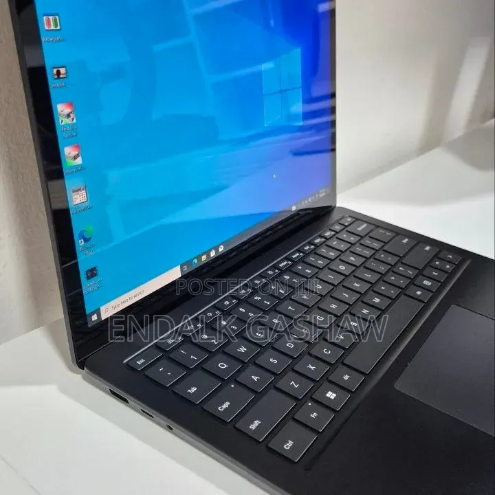 New Laptop Microsoft Surface Laptop 5 16GB Intel Core i7 SSD 512GB