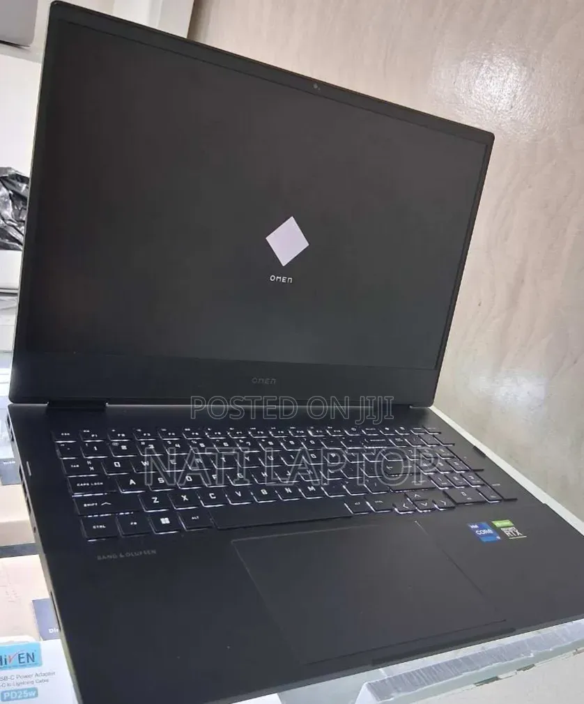 New Laptop HP Omen 16 16GB Intel Core i7 SSD 512GB