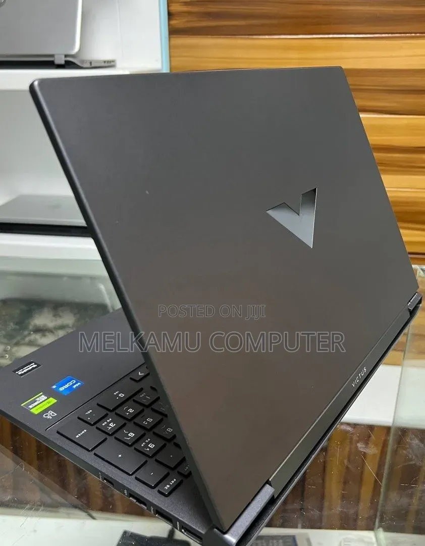 New Laptop HP Victus 15 16GB Intel Core i5 SSD 512GB