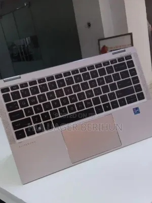 New Laptop HP EliteBook 1040 G8 16GB Intel Core i7 SSD 512GB
