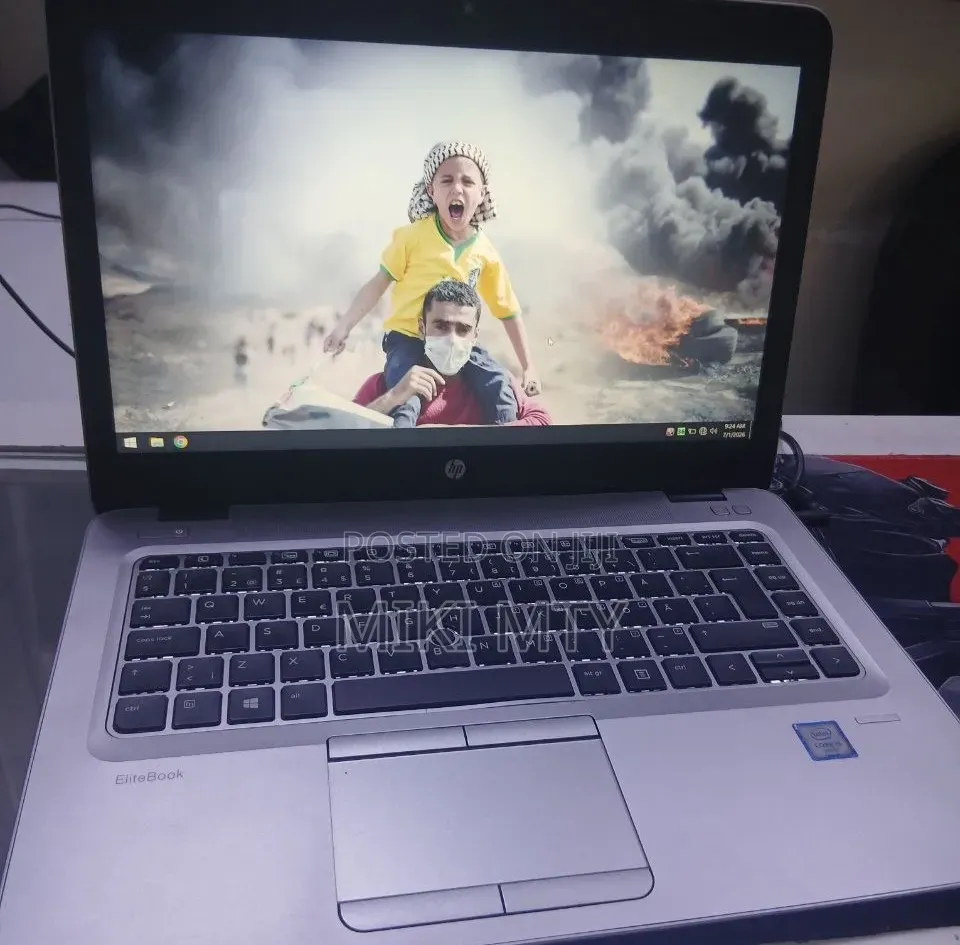 New Laptop HP EliteBook X360 1030 G3 8GB Intel Core i5 SSD 256GB