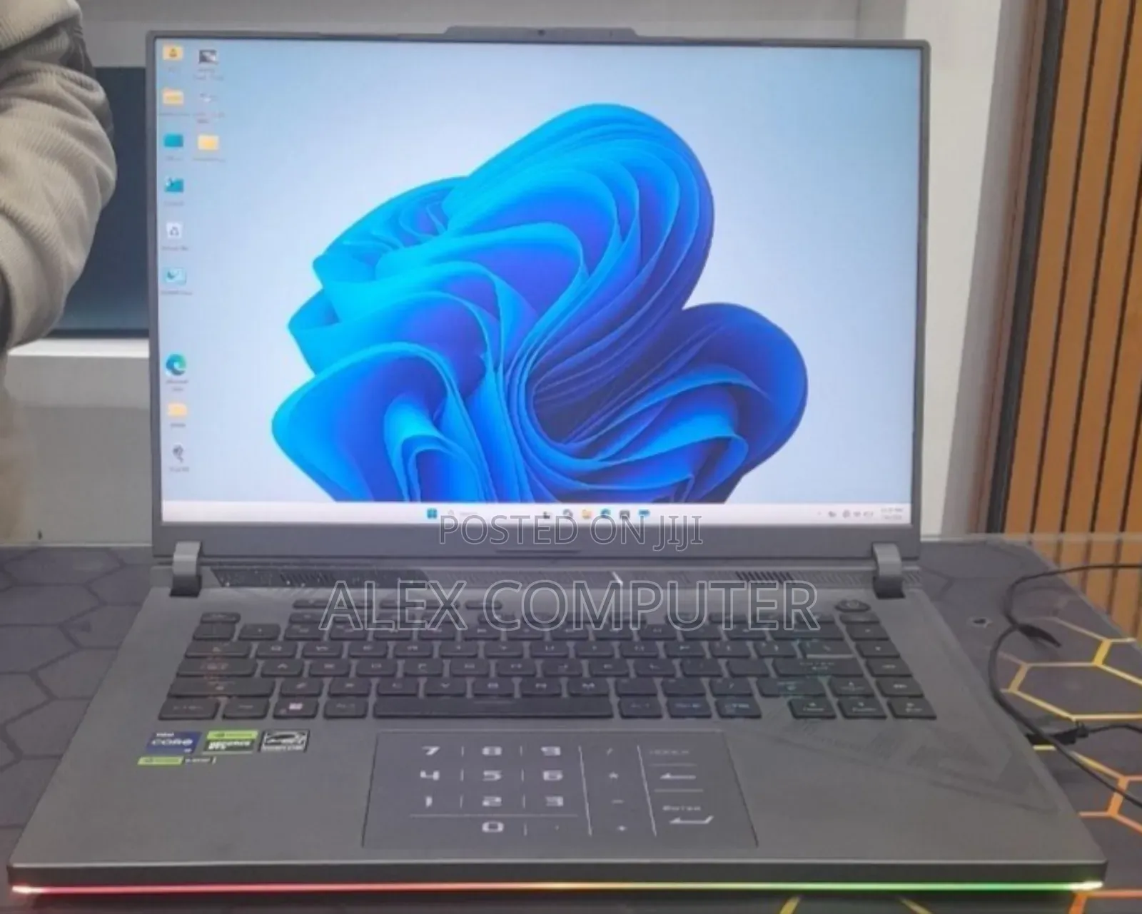 New Laptop Asus ROG Strix G16 G614 16GB Intel Core i9 SSD 1T