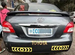 Toyota Yaris 2007 Gray