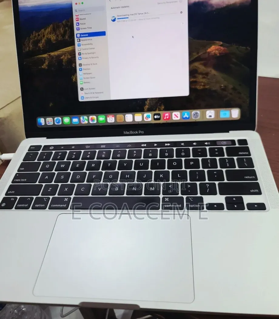 New Laptop Apple MacBook 16GB SSD 256GB