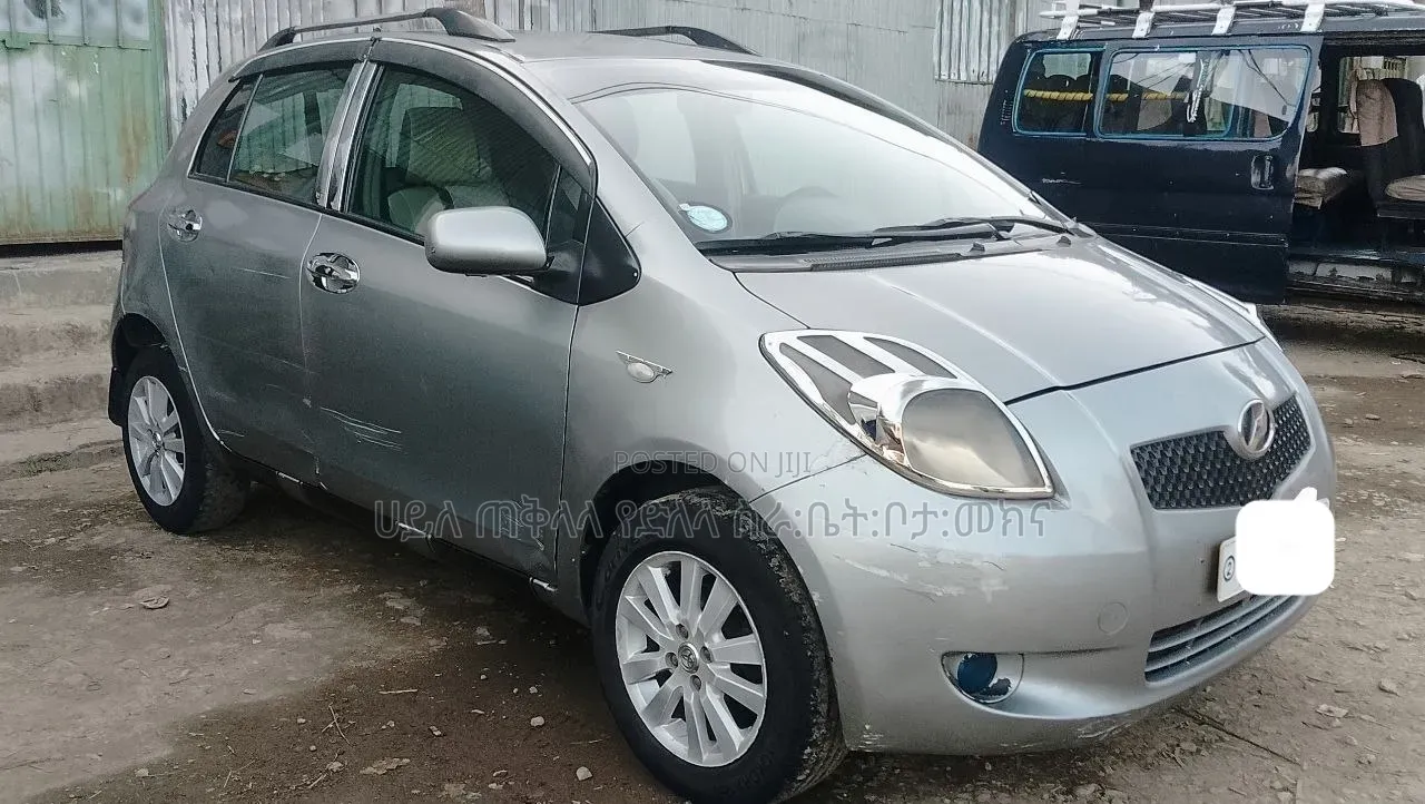 Toyota Yaris 2008 Silver