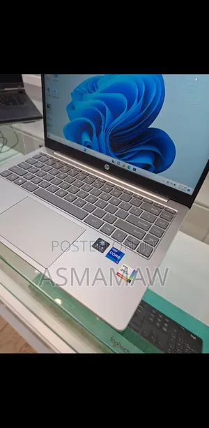 New Laptop HP Stream Notebook 16GB Intel Core i7 SSD 512GB