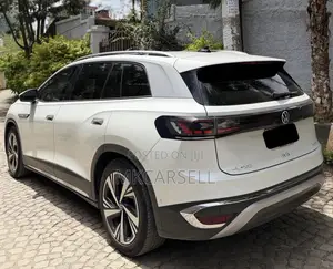 Volkswagen ID.6 Crozz 85 kWh AWD 2022 White