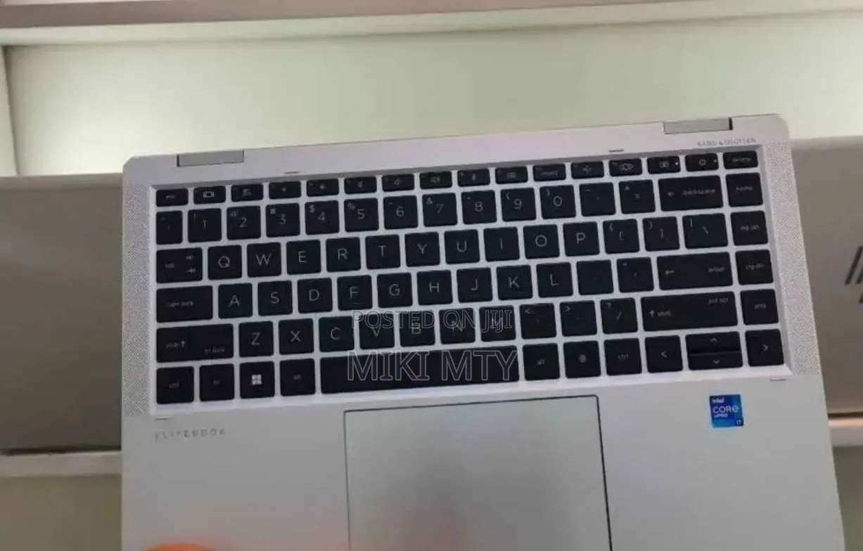 New Laptop HP EliteBook x360 1030 G7 16GB Intel Core i5 SSD 512GB
