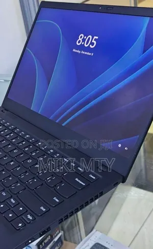 New Laptop Lenovo ThinkPad X1 Carbon 8GB Intel Core i5 SSD 512GB