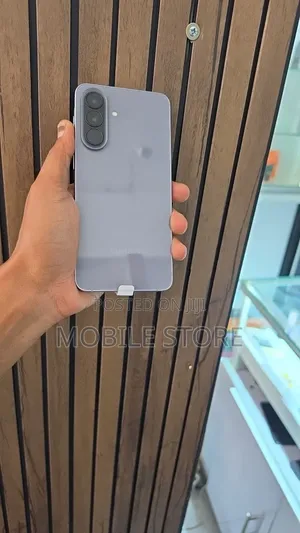 New Samsung Galaxy A57 256 GB Silver