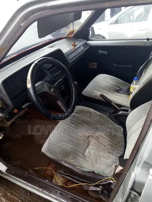 Toyota Avalon 1986 Silver