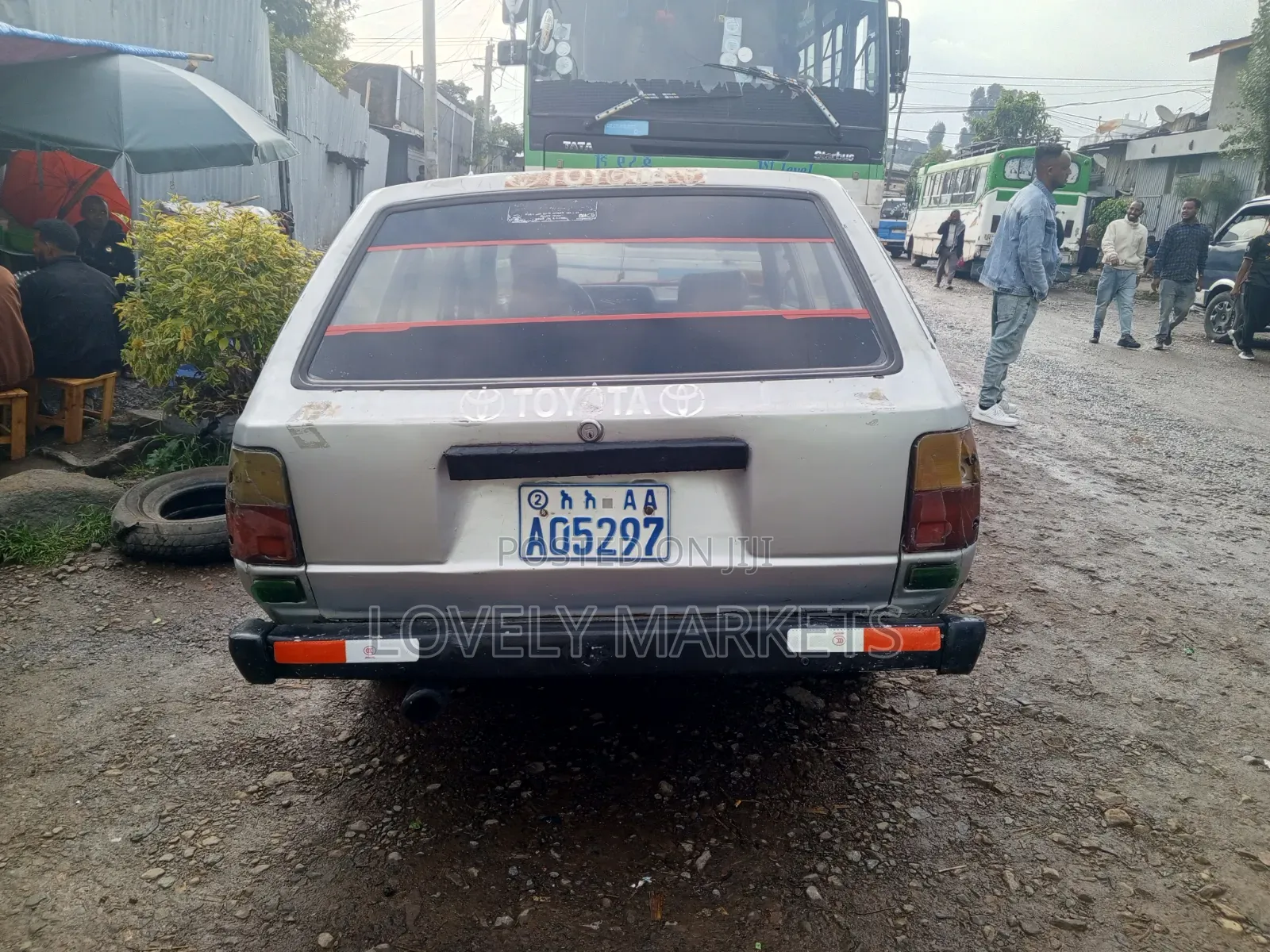 Toyota Avalon 1986 Silver