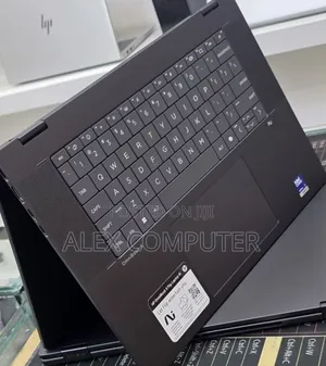 New Laptop HP OmniBook X Flip 14" 16GB Intel Core Ultra 7 SSD 1T