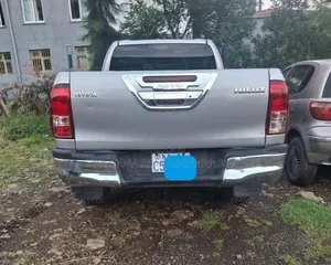 Toyota Hilux 2017 Purple