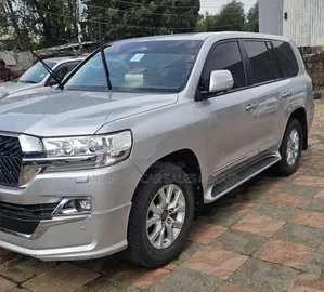 Toyota Land Cruiser 2020 Silver