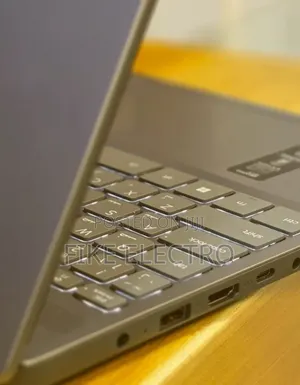 New Laptop Lenovo Ideapad 3 16GB Intel Core i7 SSD 512GB